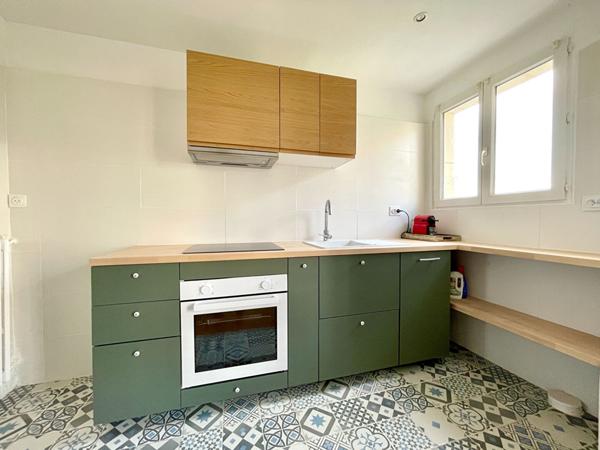 Appartement 2 pièces 50 m2 avec balcon et cave