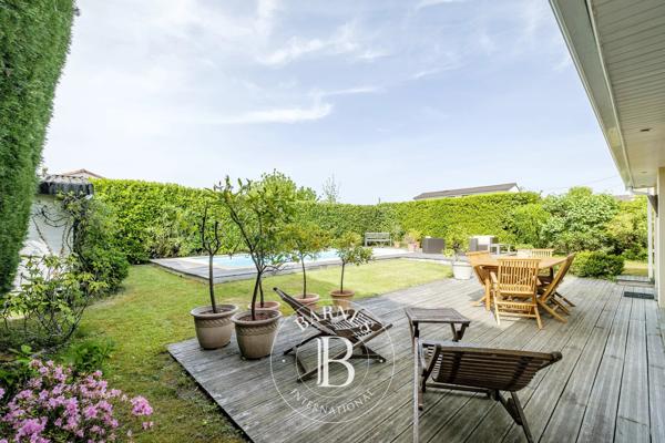 Le Bouscat, Maison 5 Chambres -  188 m² à vendre