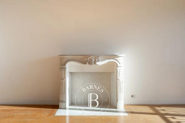 Neuilly-sur-Seine, Appartement 1 Chambre -  83 m² à vendre