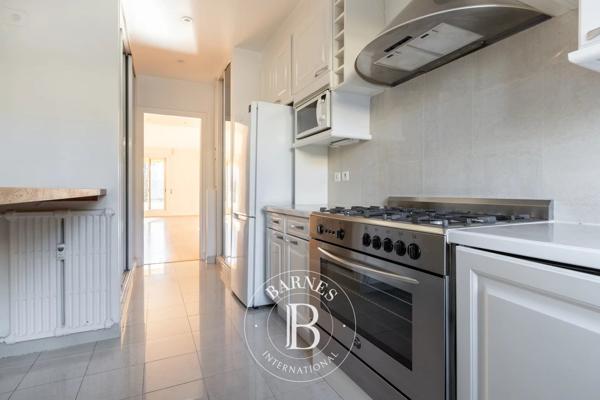 Neuilly-sur-Seine, Appartement 1 Chambre -  83 m² à vendre