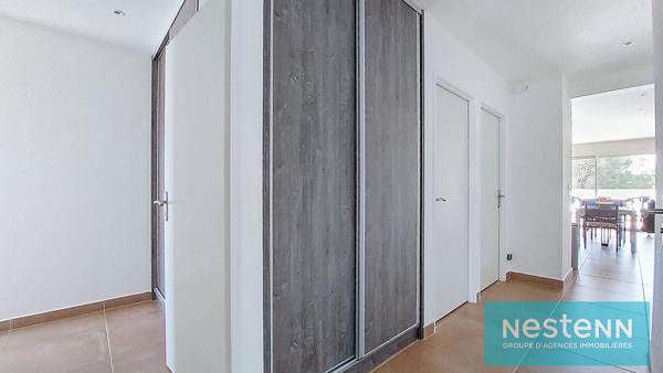 Appartement Istres 4 pièce(s) 99 m2, dernier étage, ascenseur, garage, clé en mains et vues incroyables