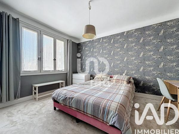 Appartement à vendre 3 pièces 71,11 m² Courbevoie