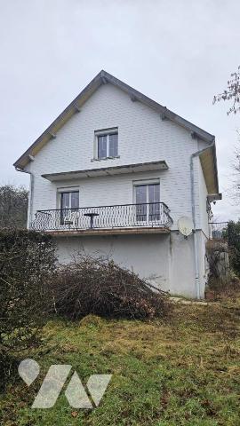 Maison de caractère, secteur calme, 1835 m² terrain