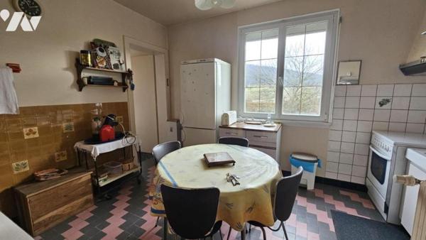 Maison de caractère, secteur calme, 1835 m² terrain