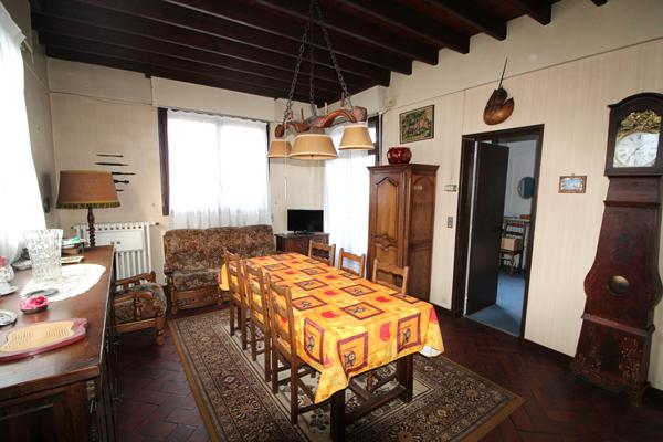 Maison 2 pièces sur sous sol total