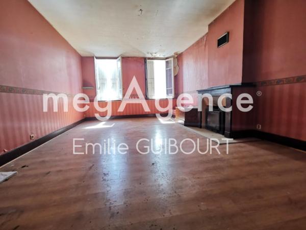 Immeuble à ROQUECOURBE, 81210 - 6 pièces 215m²