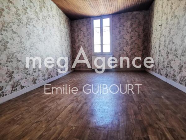 Immeuble à ROQUECOURBE, 81210 - 6 pièces 215m²