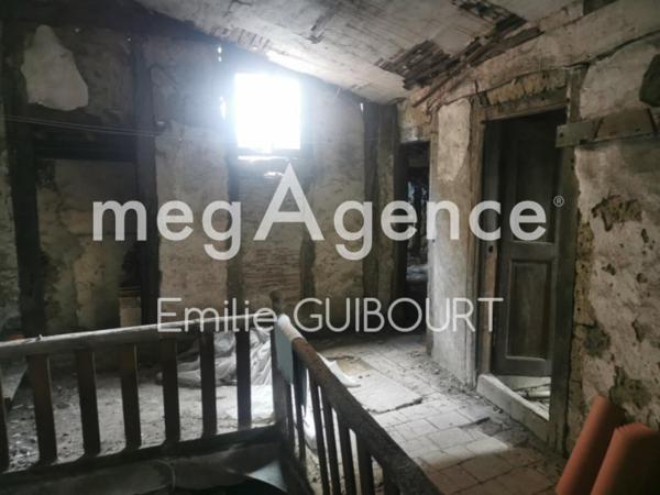 Immeuble à ROQUECOURBE, 81210 - 6 pièces 215m²