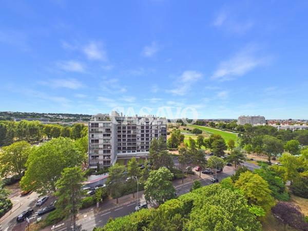 Vente Appartement 4 pièces de 75m² - 92210 Saint-Cloud