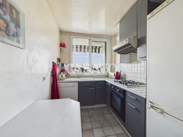 Vente Appartement 4 pièces de 75m² - 92210 Saint-Cloud