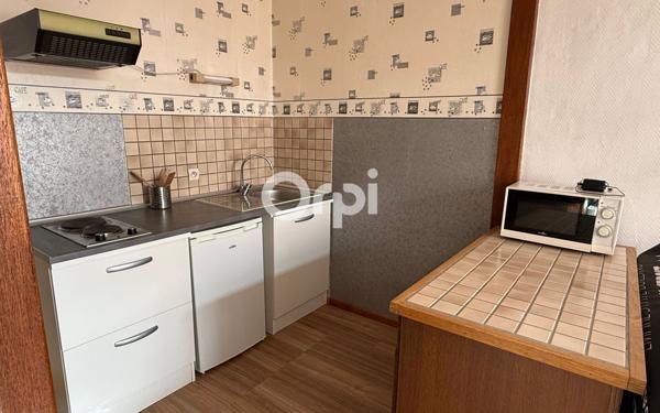 Immeuble à vendre    4 pièces • 101,87 m2 Lens