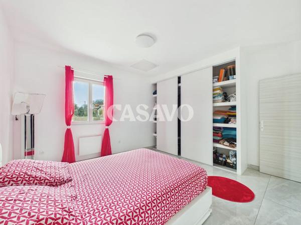Vente Maison 4 pièces de 106m² - 33530 Bassens