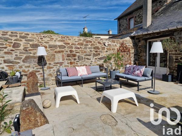 Maison à vendre 9 pièces 205 m² Châteauneuf-d'Ille-et-Vilaine