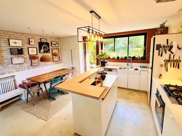 Maison 6 pièces - 200 m² Exclusivité efficity