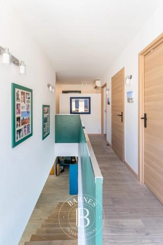 Marseille 9ème, Maison 7 Chambres -  280 m² à vendre
