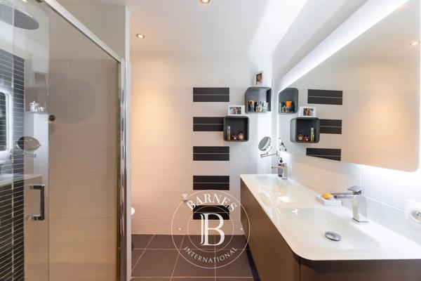 Marseille 9ème, Maison 7 Chambres -  280 m² à vendre