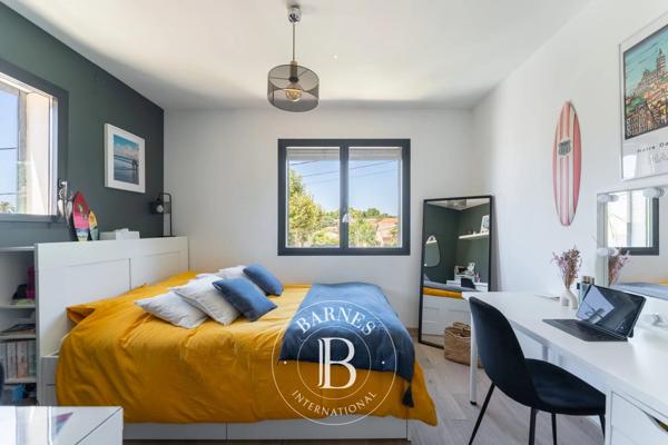 Marseille 9ème, Maison 7 Chambres -  280 m² à vendre