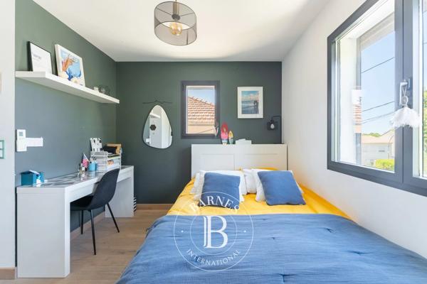 Marseille 9ème, Maison 7 Chambres -  280 m² à vendre