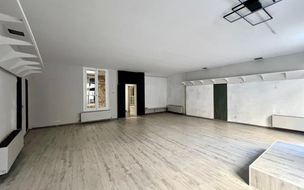 Appartement à vendre    5 pièces • 142 m2 Béziers