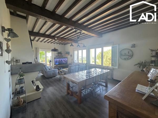 COUP DE COEUR À NANTEUIL, UN BIEN AUX MULTIPLES POSSIBILITÉS !, Nanteuil 79400