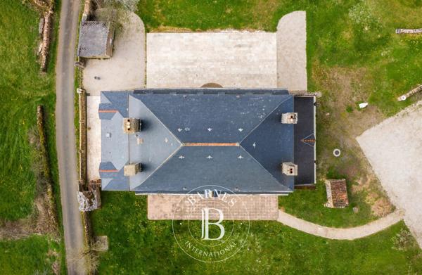 Figeac, Propriété 12 Chambres -  500 m² à vendre
