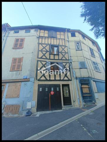 Maison mitoyenne 2 côtés à vendre, 4 pièces - Thiers 63300