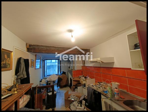 Maison mitoyenne 2 côtés à vendre, 4 pièces - Thiers 63300