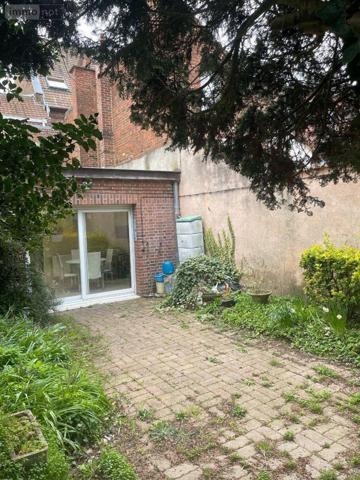 Maison de ville à vendre à Bailleul dans le Nord (59270), ref : F30438