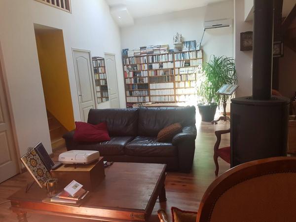 EN VENTE - NEVERS - Bel appartement LoFT 180 m² habitables.