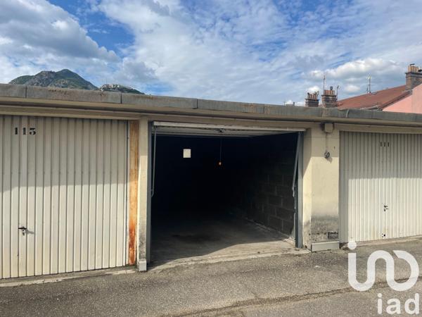 Parking à vendre 16 m² Grenoble