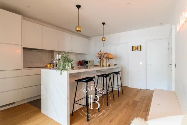 Paris 16ème, Appartement 3 Chambres -  98 m² à vendre