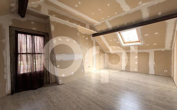 Maison à vendre    3 pièces • 80 m2 Soissons