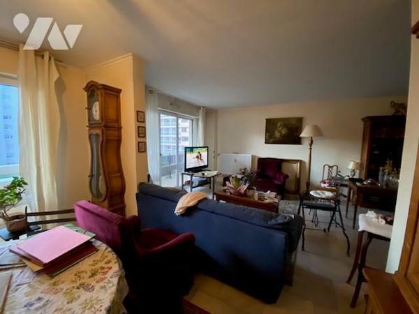 Saint Marceaux : appartement de 4 pièces avec balcon
