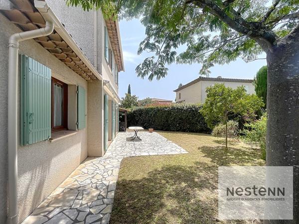 FREJUS Villa T4 Quartier résidentiel, jardin, garage, calme