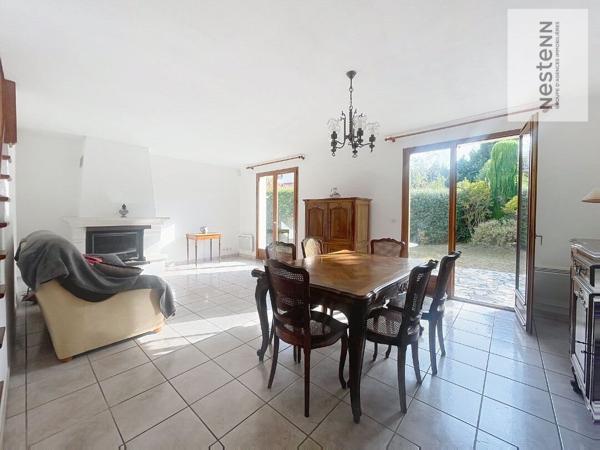 FREJUS Villa T4 Quartier résidentiel, jardin, garage, calme