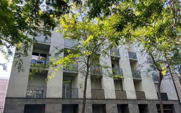 Stationnement à vendre    Reims