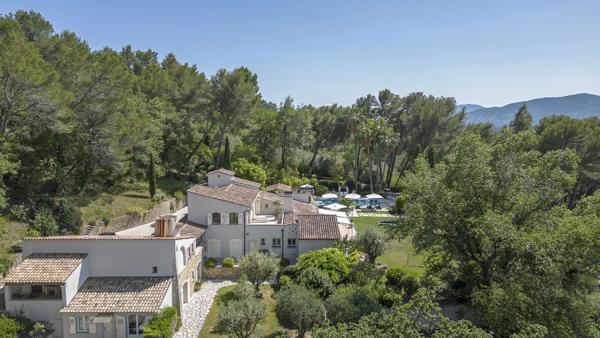 Splendide propriété à vendre située à Mougins