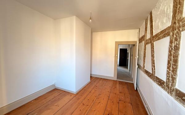Appartement à vendre    5 pièces • 105,21 m2 Strasbourg
