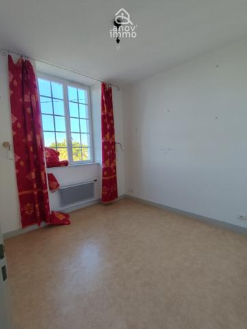 Immeuble
                                                                                                                                                
                                                                                                                                                
                                                                                                                                                
                                                    
                                                                                                                                                                                                                                                                                                                        94  m²                                                                                                                                                                                                         1 etage(s)