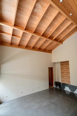 Immeuble
                                                                                                                                                
                                                                                                                                                
                                                                                                                                                
                                                    
                                                                                                                                                                                                                                                                                                                        94  m²                                                                                                                                                                                                         1 etage(s)