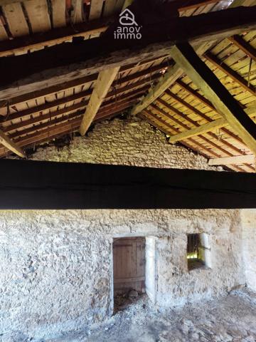 Immeuble
                                                                                                                                                
                                                                                                                                                
                                                                                                                                                
                                                    
                                                                                                                                                                                                                                                                                                                        94  m²                                                                                                                                                                                                         1 etage(s)