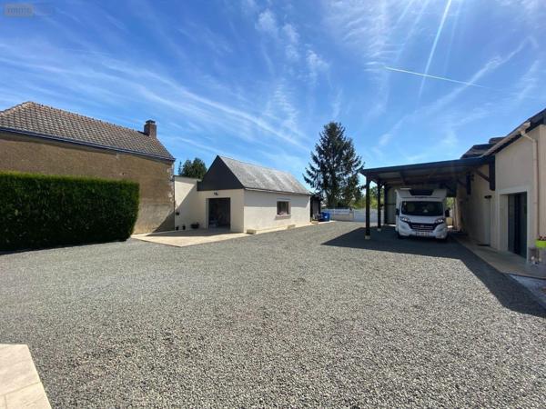 Maison de ville à vendre à Mayet dans la Sarthe (72360), ref : MAIS/0067