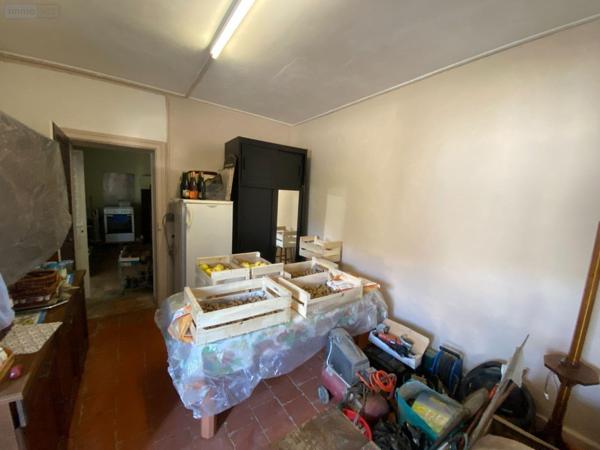 Maison de ville à vendre à Mayet dans la Sarthe (72360), ref : MAIS/0067