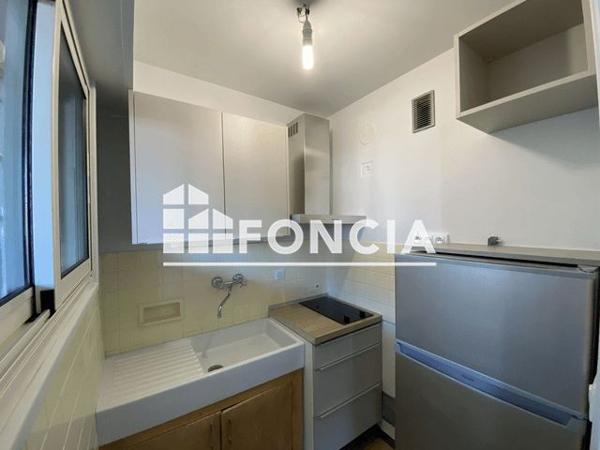 Location Studio 25 m² - 2 AVENUE BEL AIR Antibes 06600