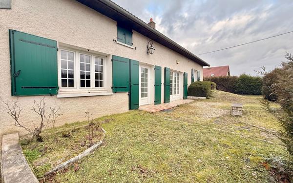 Maison à vendre    5 pièces •  Magny-sur-Tille