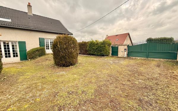 Maison à vendre    5 pièces •  Magny-sur-Tille