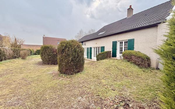Maison à vendre    5 pièces •  Magny-sur-Tille
