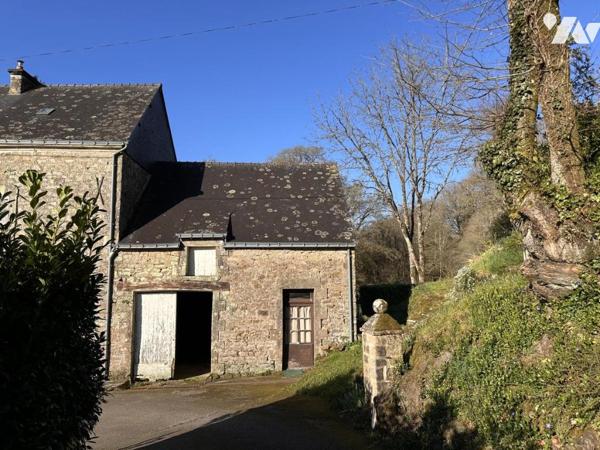 A 15 MIN DE VANNES  CAMPAGNE PROCHE D'UN BOURG - PROPRIETE DEUX HABITATIONS SUR PLUS DE 5 HECTARES