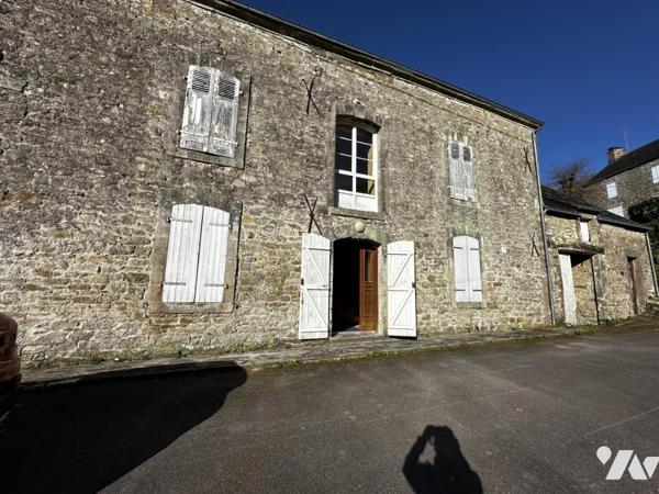 A 15 MIN DE VANNES  CAMPAGNE PROCHE D'UN BOURG - PROPRIETE DEUX HABITATIONS SUR PLUS DE 5 HECTARES