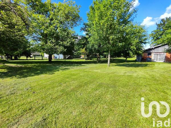 Maison 8 pièces de 192 m² à Pogny (51240)